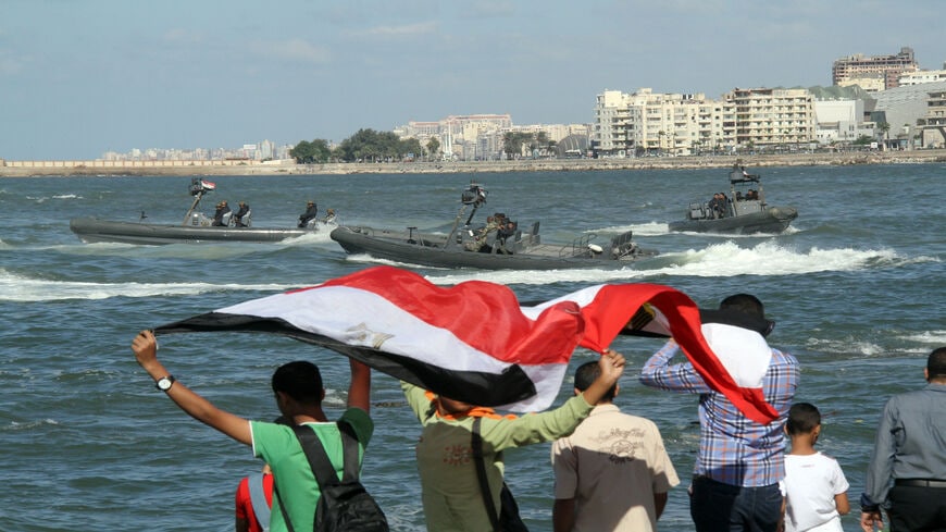 قاعدة بحرية