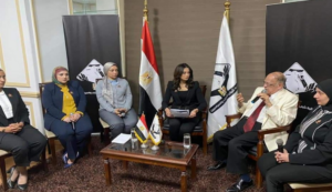 الأحزاب