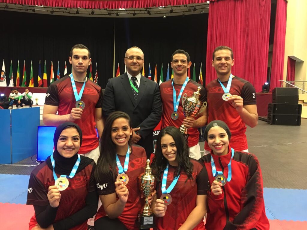 القاهرة