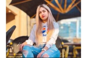 مراهقات