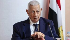 الصحفي مكرم محمد أحمد