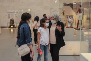 شباب الأحزاب