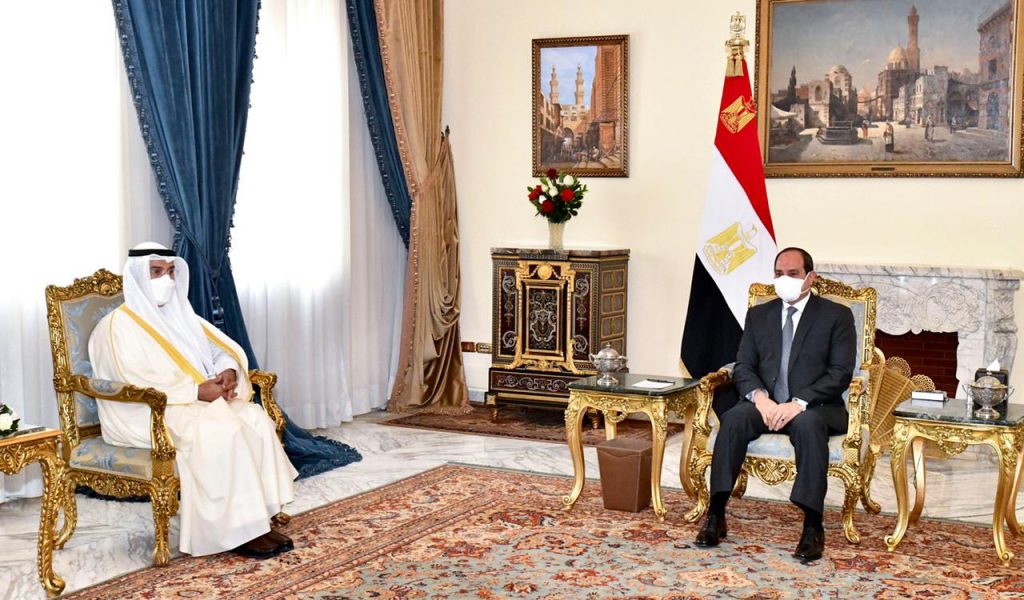 العلاقات