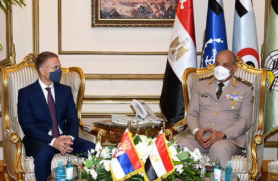 وزير الدفاع