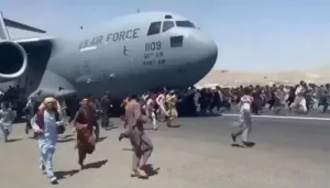 أكسيوس