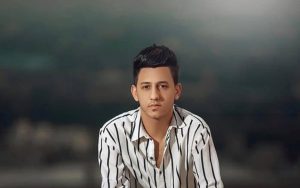 الفنان أحمد عبده