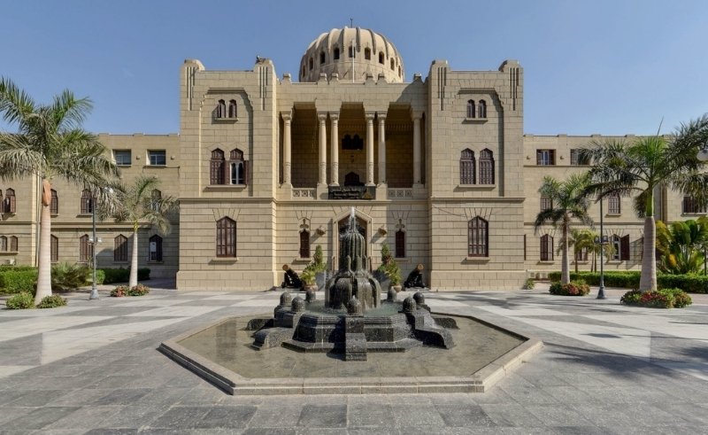 عين شمس
