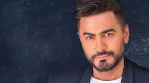 الفنان تامر