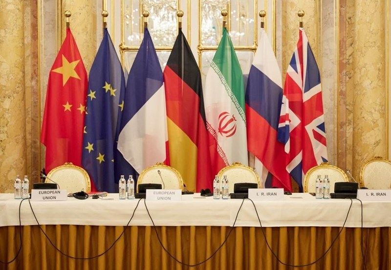 إيران