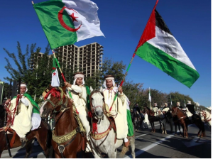 عرض عام 2021 مشهدين في الأحداث الرياضية العالمية ؛ الأول أبرز حجم عملية التطبيع مع الاحتلال الإسرائيلي ، لكن المشهد الثاني شهد قوة المقاطعة الرياضية لـ "إسرائيل" وأثرها.
