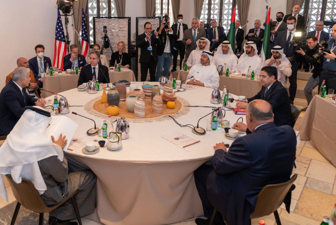 انضم وزير الخارجية الأمريكي أنطوني بلينكين إلى اجتماع في منطقة النقب إلى جانب وزراء خارجية إسرائيل والبحرين ومصر والمغرب والإمارات.