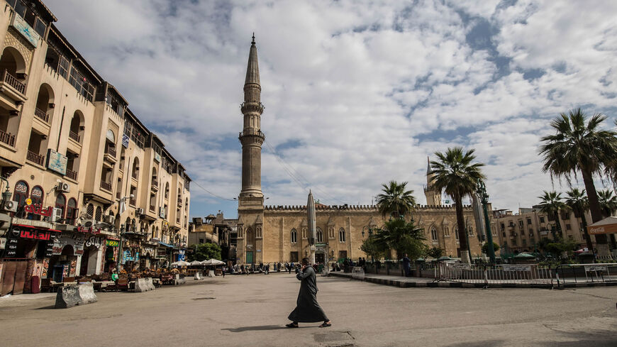 أعمال تجديد مسجد تاريخي بالقاهرة تثير غضب المهندسين المعماريين