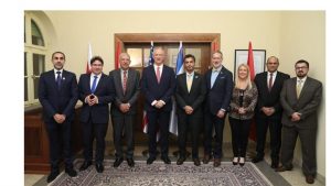 غانتس يخوّف دول اتفاق أبراهام : 'احتمال وجود إيران نووية يهددنا جميعا' !!! بقلم توفيق الناصري