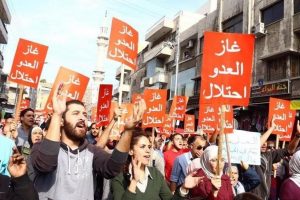 كيف تفضّل مصر التطبيع للغاز الإسرائيلي أن يصل إلى أوروبا؟