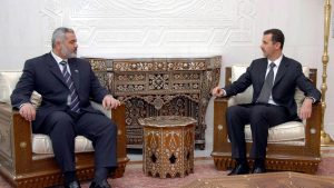 المصالح الإقليمية الاستراتيجية لإيران وحزب الله ، والتي تتطلب مصالحة بين حلفائهما ، تحدد العلاقة المتنامية بين سوريا وحماس.