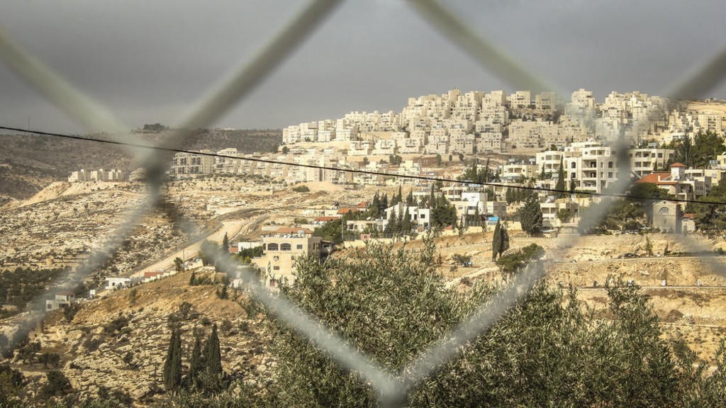 فلسطين
