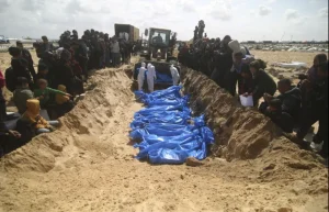 المرصد الأورومتوسطي: إسرائيل تستخدم قنابل تذيب جثث الضحايا في غزة